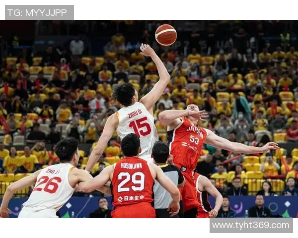 中国篮球明星风采展现球场上的传奇与荣耀尽在其中 中国篮球明星风采展现球场上的传奇与荣耀尽在其中